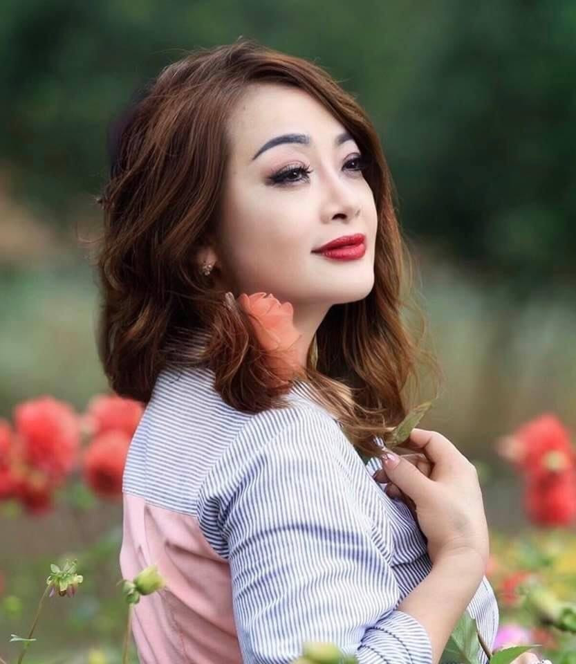 Diễn viên Trà My trông lạ lẫm với hình ảnh tóc dài.