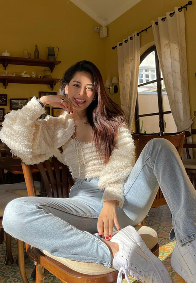 Sao Việt Chi Pu đăng ảnh đẹp tạo năng lượng tích cực cho mình trong đầu tuần mới.