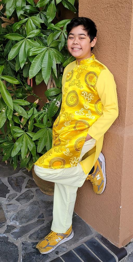 Hinh anh hiem hoi cua con trai Thu Phuong - Dung Taylor