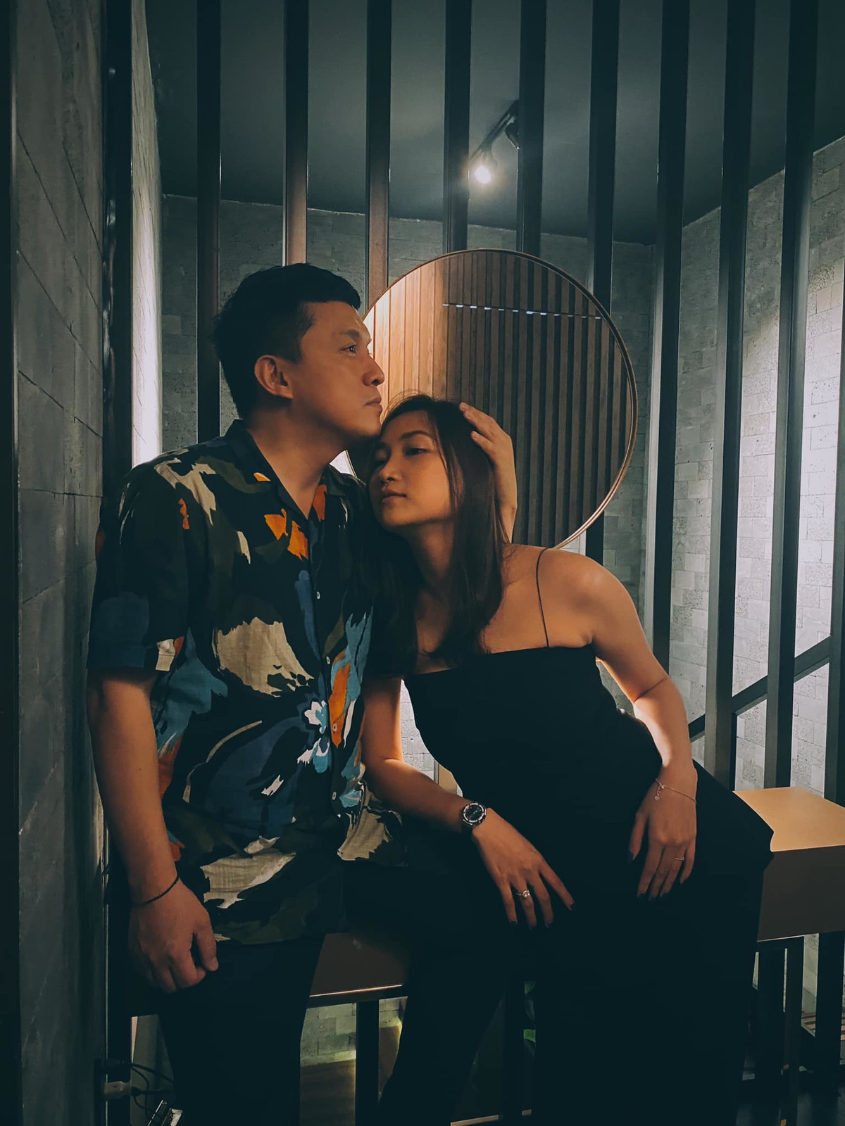 Trên trang cá nhân, Lam Trường rất hay chia sẻ ảnh chụp cùng vợ và con gái.