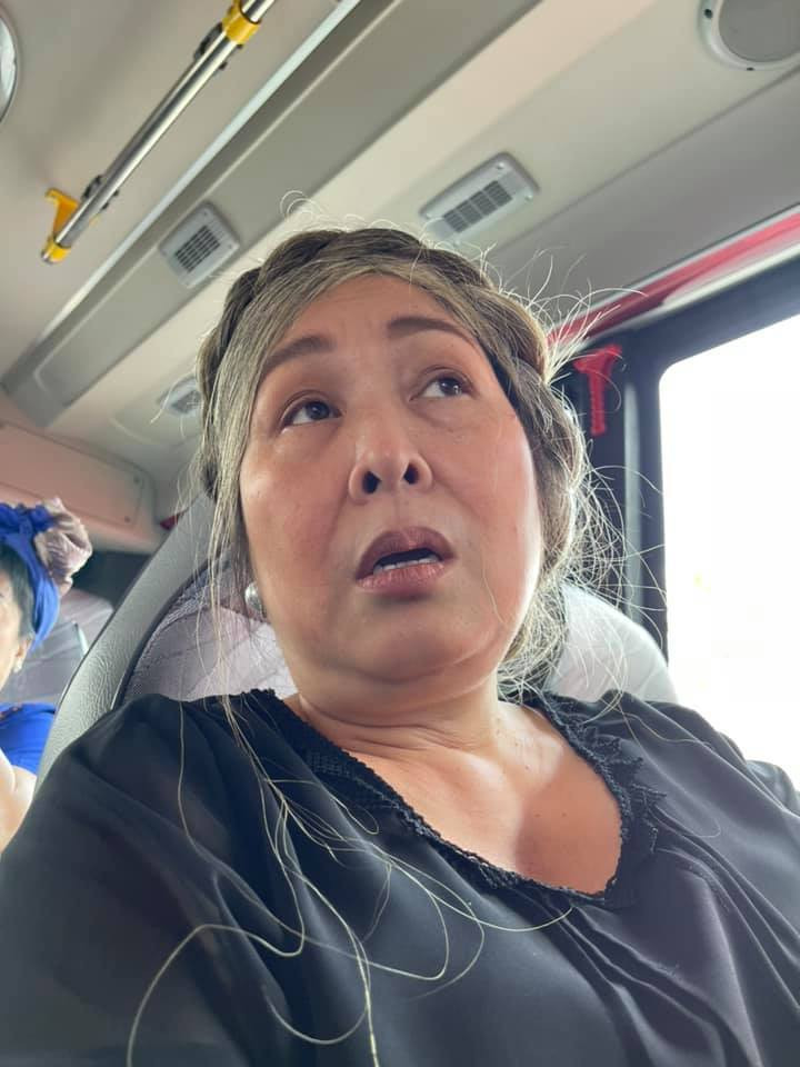 Sao Việt hôm nay 7/5: Biểu cảm hài hước của Hồng Vân, Lê Giang, Thanh Thủy... trong hậu trường phim mới.