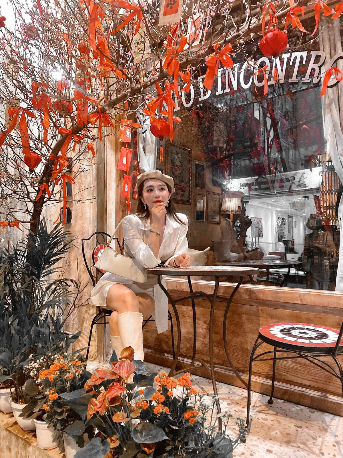 "Cô bé mũ nồi" Quỳnh Nga thông báo trở lại công việc.