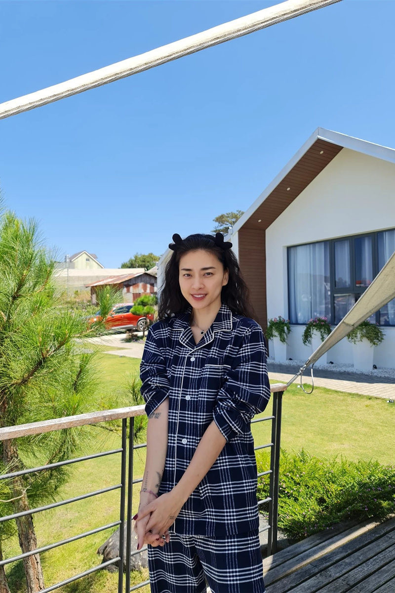 Sao Việt hôm nay 17/2: Trên Instagram, CEO điển trai Huy Trần đăng ảnh đi nghỉ dưỡng ở Đà Lạt. Trùng hợp, Ngô Thanh Vân cũng đang có mặt tại resort này.