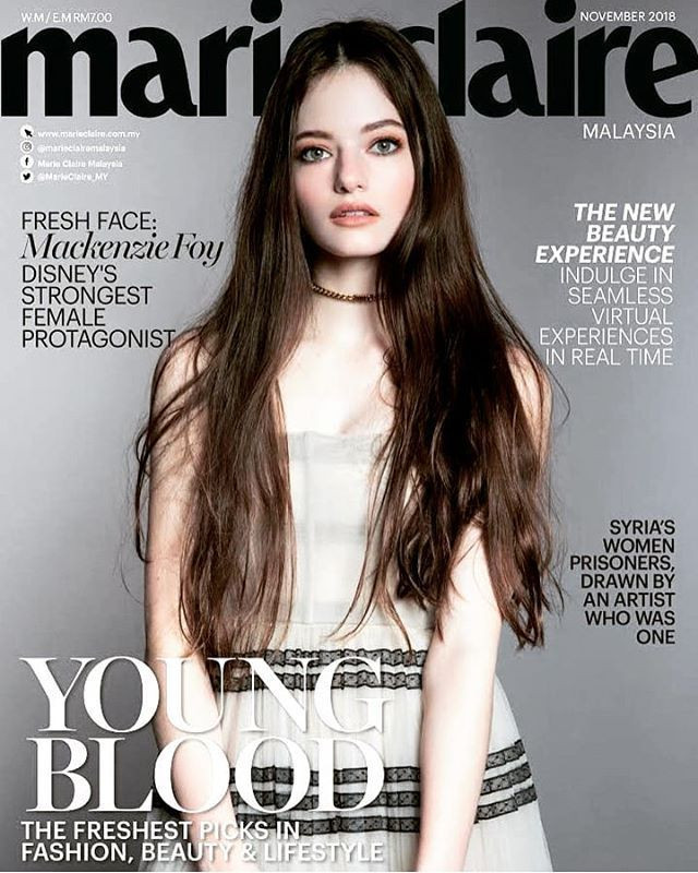 Nữ diễn viên tất nhiên cũng là gương mặt được các tạp chí đình đám săn đón.