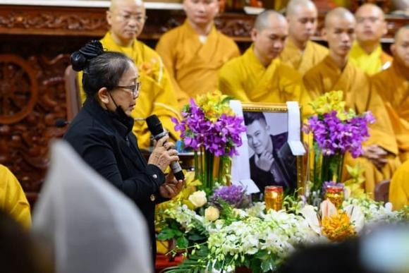 Xot xa bo me Van Quang Long than tho ben mo phan con trai-Hinh-5