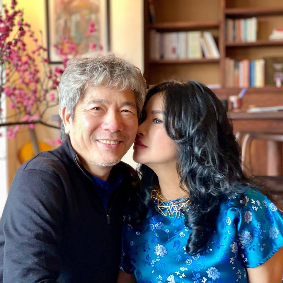 Thanh Lam tình cảm bên bạn trai bác sĩ, cho rằng người hạnh phúc không phải người có những thứ tốt đẹp nhất mà là người biến mọi thứ họ có trở nên tốt đẹp.