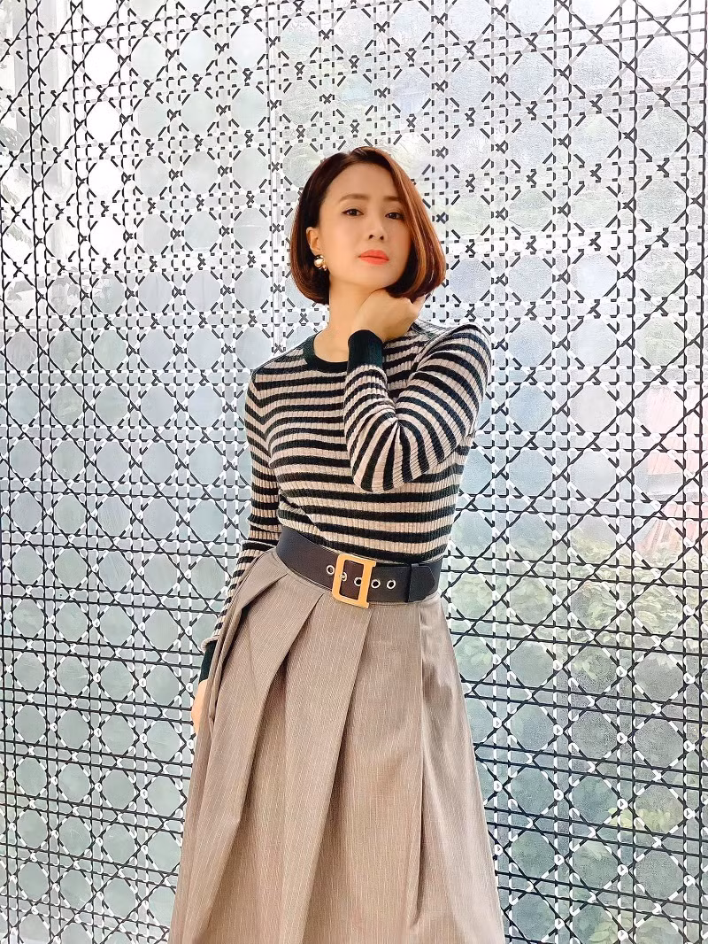 Hồng Diễm tự nhận già nên khó tính.