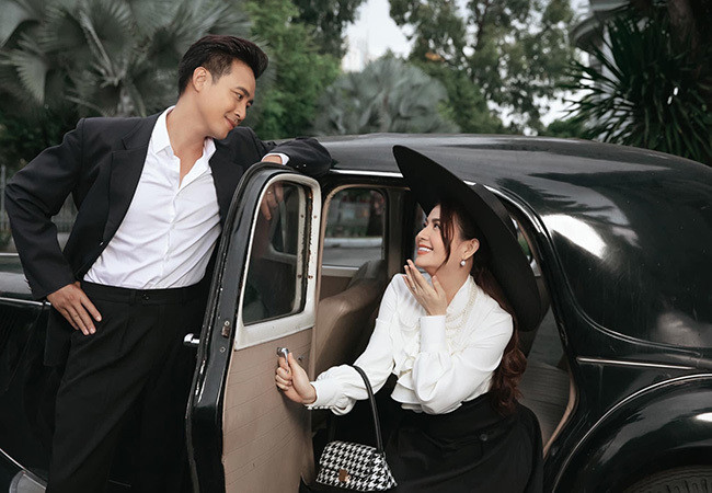 Vợ chồng diễn viên Kha Ly - Thanh Duy hóa đôi tình nhân xưa trong bộ ảnh vừa chụp.