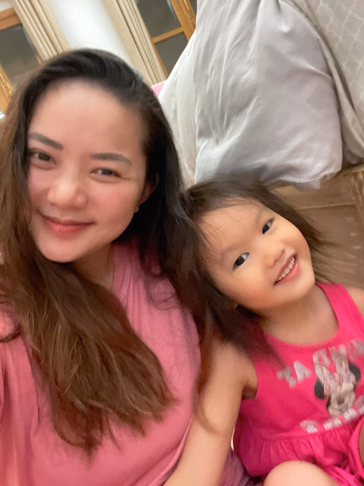 Tối ấm áp của Phan Như Thảo bên con gái.