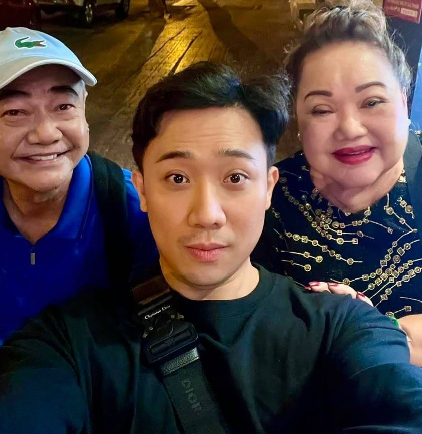 Việt Anh nhớ "nghĩa chị, tình trò".