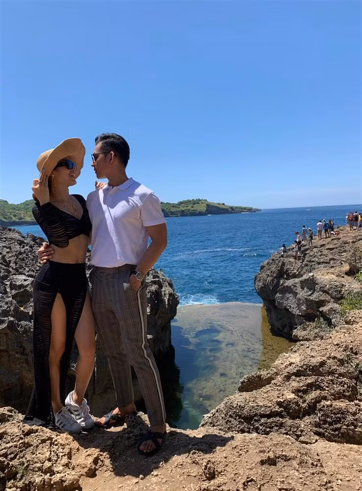 Ly Binh - Phuong Trinh Jolie 