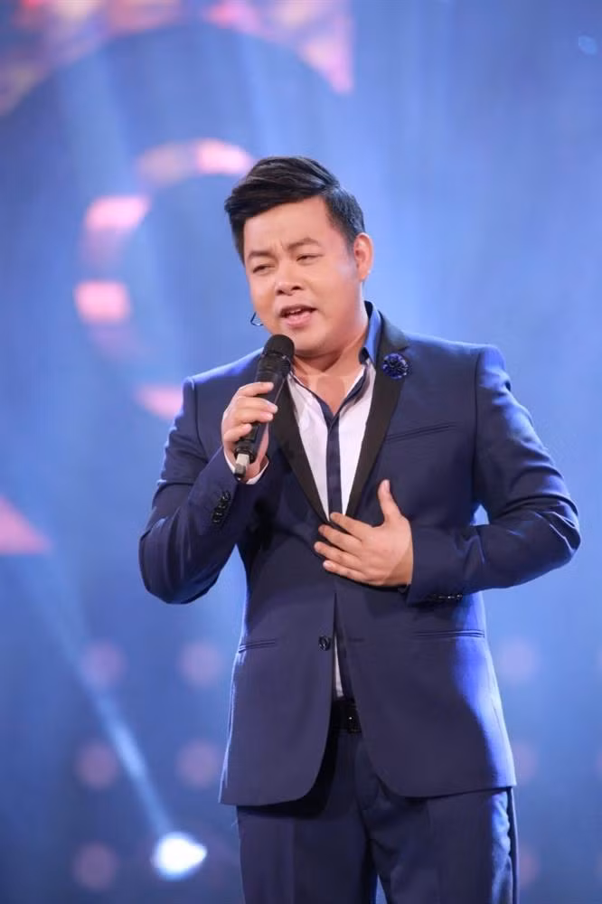 Quang Le hiem hoi noi ve vo cu bi an-Hinh-2