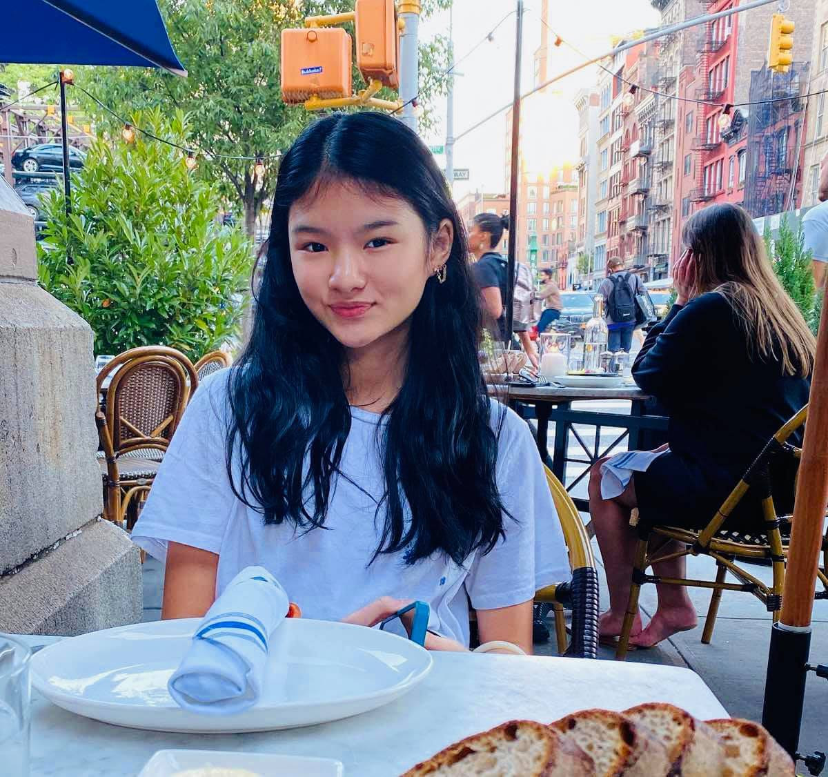 Trương Ngọc Ánh cập nhật ảnh con gái ở Mỹ.