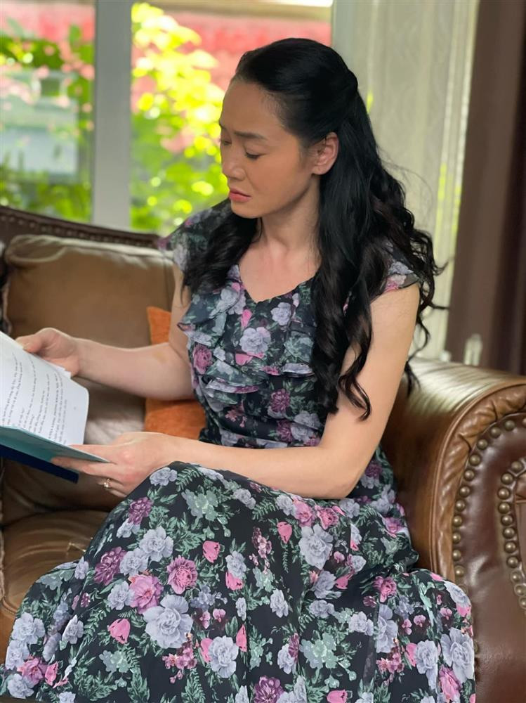 Ai đó có thể nói bà Xuân đồng bóng nhưng không hề quê hay phèn.