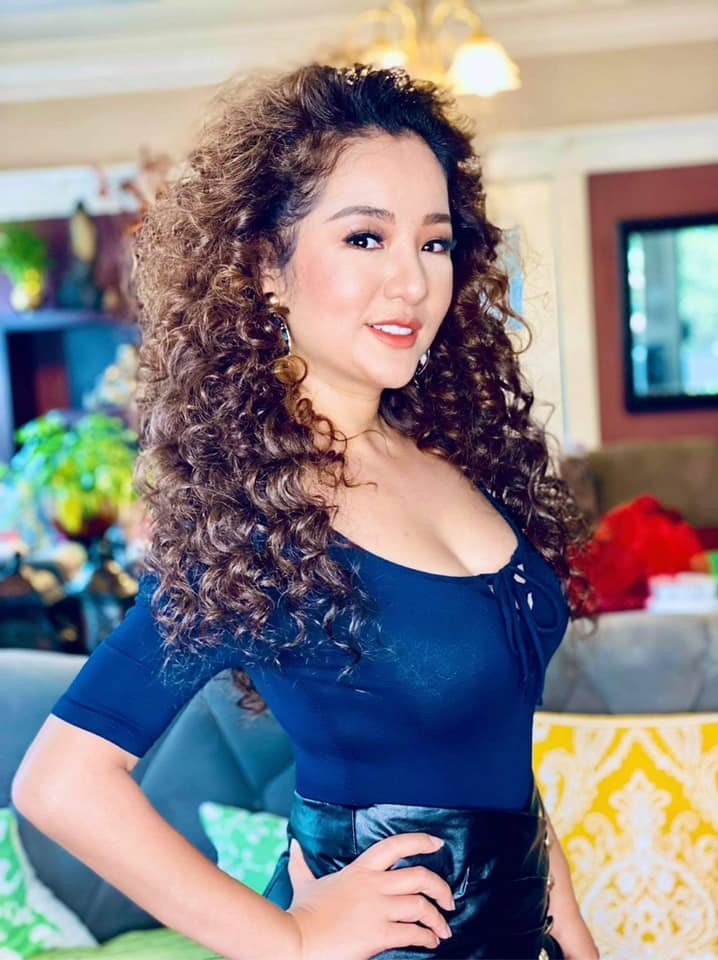 Nhờ duy trì thói quen tập thể dục và kết hợp với việc ăn uống khoa học nên Thúy Nga vẫn sở hữu vóc dáng gợi cảm, khỏe khoắn.