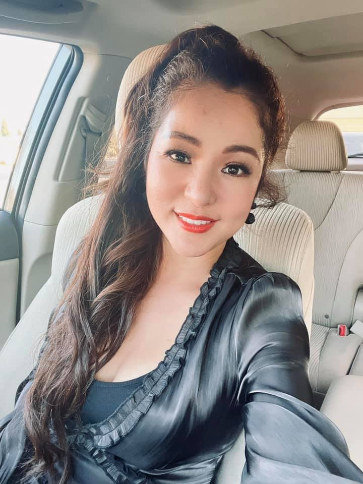 Hình ảnh xinh đẹp của danh hài Thúy Nga.