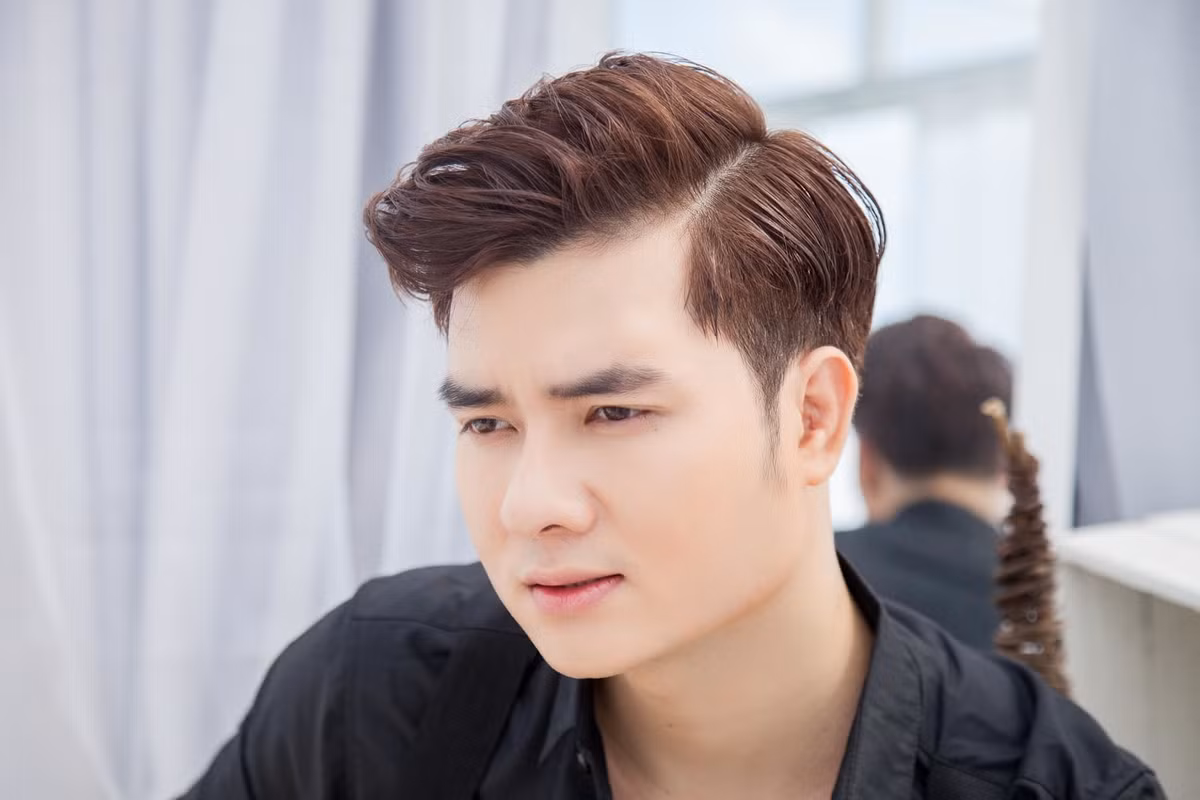 Sao Việt hôm nay 9/9: Đào Mác hãnh diện vì được hát tri ân lực lượng chống dịch.