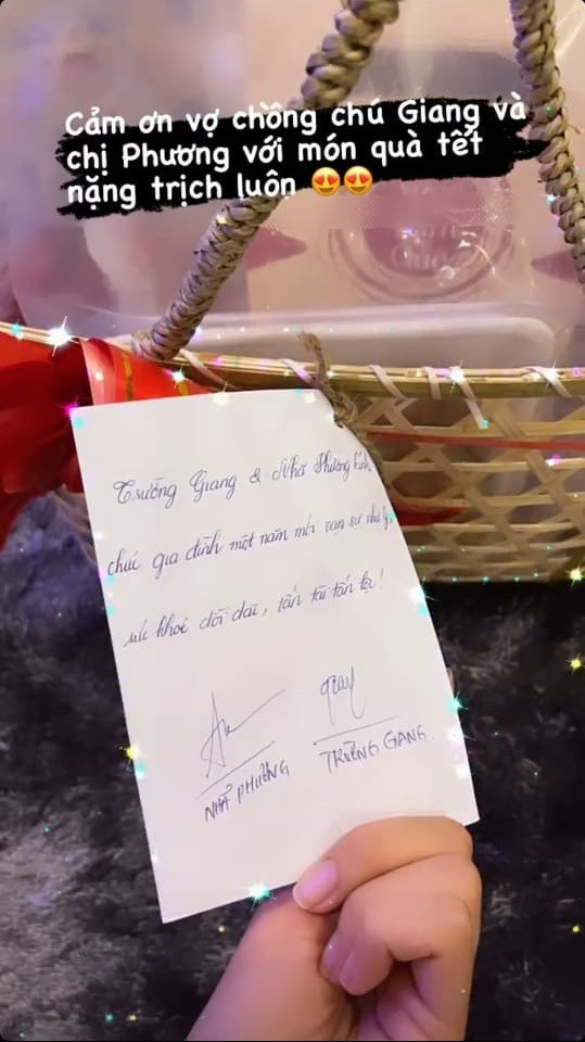 Hoa hậu Tiểu Vy gọi Trường Giang là "chú" nhưng gọi Nhã Phương bằng "chị".