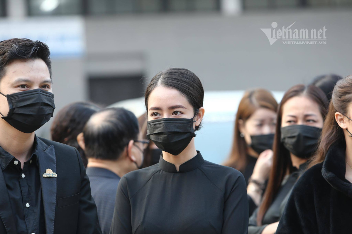 Thùy Dương và Thiện Tùng.