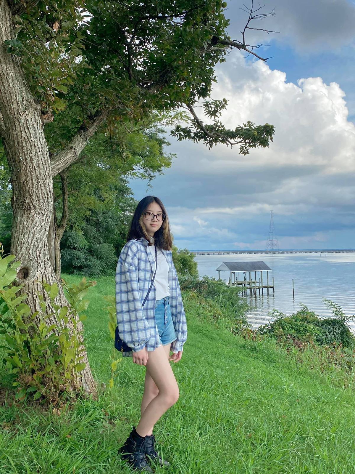 Dù mới 12 tuổi nhưng Bảo Ngọc đã sở hữu nhan sắc xinh đẹp cùng đôi chân dài thẳng tắp.