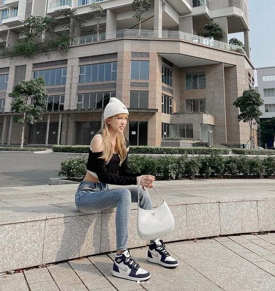 ó lẽ mỹ nhân 9X nên tránh xa những kiểu quần này thì hơn.