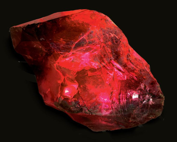  9. Hòn đá giả kim. Trong thuật giả kim châu Âu, hòn đá giả kim (Philosopher's Stone) được cho là có thể biến kim loại thường thành vàng và tạo ra thuốc trường sinh, giúp con người đạt đến sự bất tử. Ảnh: Pinterest.