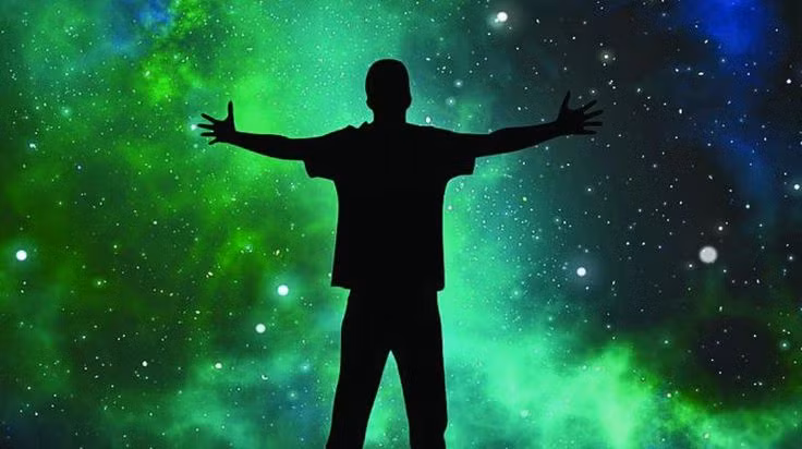  15. Biểu tượng của khát vọng vĩnh hằng. Thuốc trường sinh không chỉ là một khái niệm vật lý mà còn là biểu tượng cho khát vọng vượt qua giới hạn của con người, tìm kiếm ý nghĩa sâu xa hơn về sự tồn tại. Ảnh: Pinterest.