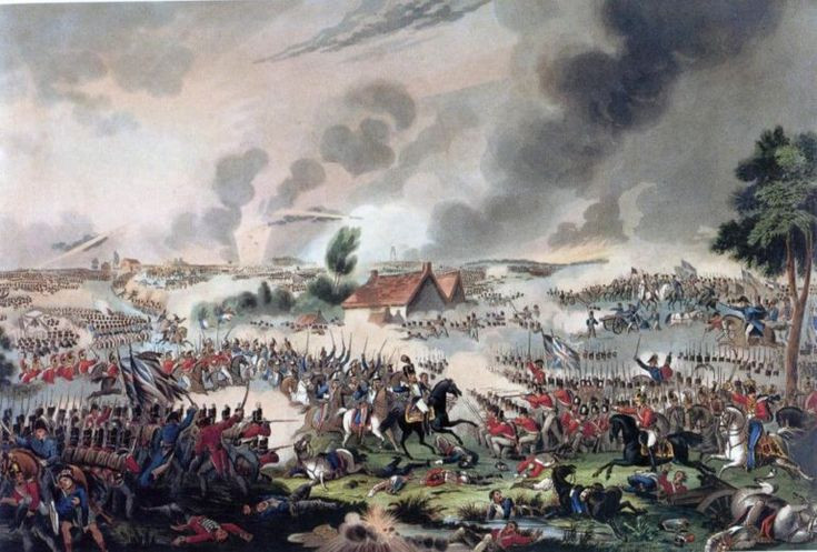  8. Chiến thuật của Napoléon. Napoléon sử dụng chiến thuật đặc trưng của mình, bao gồm việc tấn công với lực lượng mạnh mẽ từ một bên, nhưng trong trận Waterloo, chiến thuật này không thành công do sự kháng cự mạnh mẽ từ liên minh. Ảnh: Pinterest.