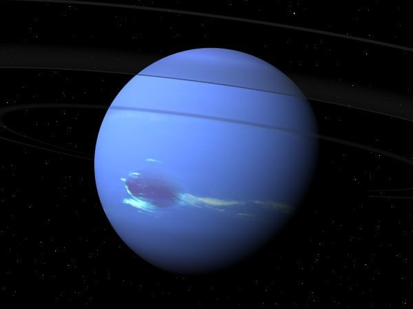  10. Một ngày ngắn, một năm dài. Một ngày trên Sao Hải Vương kéo dài khoảng 16 giờ (thời gian hành tinh tự quay một vòng). Một năm trên Sao Hải Vương kéo dài khoảng 165 năm Trái Đất (thời gian để nó quay quanh Mặt Trời). Ảnh: Pinterest.