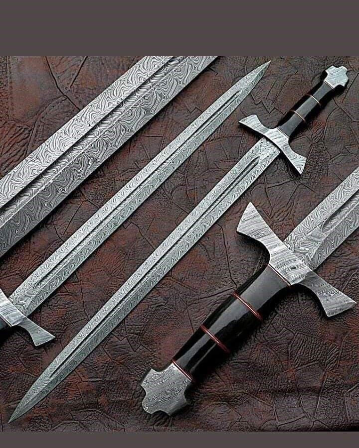  10. Thanh kiếm huyền thoại. Nhiều truyền thuyết nhắc đến các thanh kiếm Damascus như Zulfiqar, thanh kiếm của Caliph Ali, được coi là biểu tượng sức mạnh và lòng dũng cảm trong văn hóa Hồi giáo. Ảnh: Pinterest.