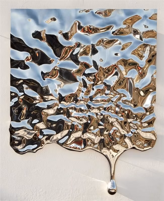  14. Ứng dụng trong nghiên cứu khoa học. Thủy ngân được sử dụng rộng rãi trong các thí nghiệm khoa học, đặc biệt trong thiết bị đo chính xác và nghiên cứu vật liệu. Ảnh: Pinterest.