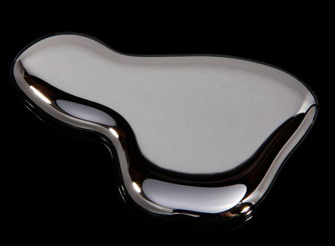  7. Ứng dụng trong nhiệt kế và áp kế. Thủy ngân từng phổ biến trong nhiệt kế và áp kế do khả năng giãn nở đều đặn theo nhiệt độ, nhưng hiện nay đã được thay thế bằng các vật liệu an toàn hơn. Ảnh: Pinterest.