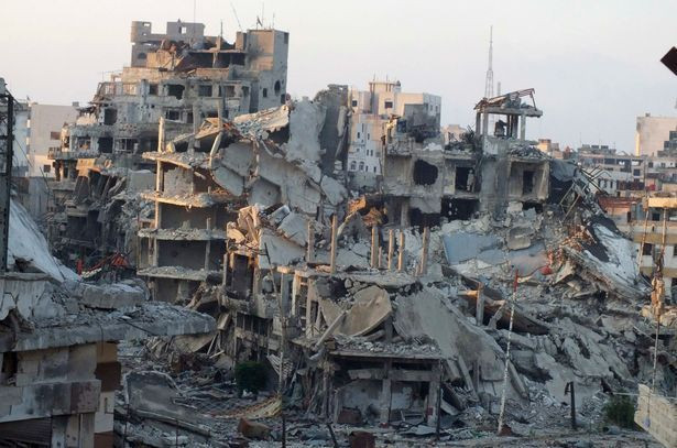  13. Nội chiến Syria hiện đại. Cuộc nội chiến bắt đầu vào năm 2011 đã biến Syria thành một trong những khu vực bất ổn nhất thế giới, dẫn đến khủng hoảng nhân đạo nghiêm trọng. Ảnh: Pinterest.