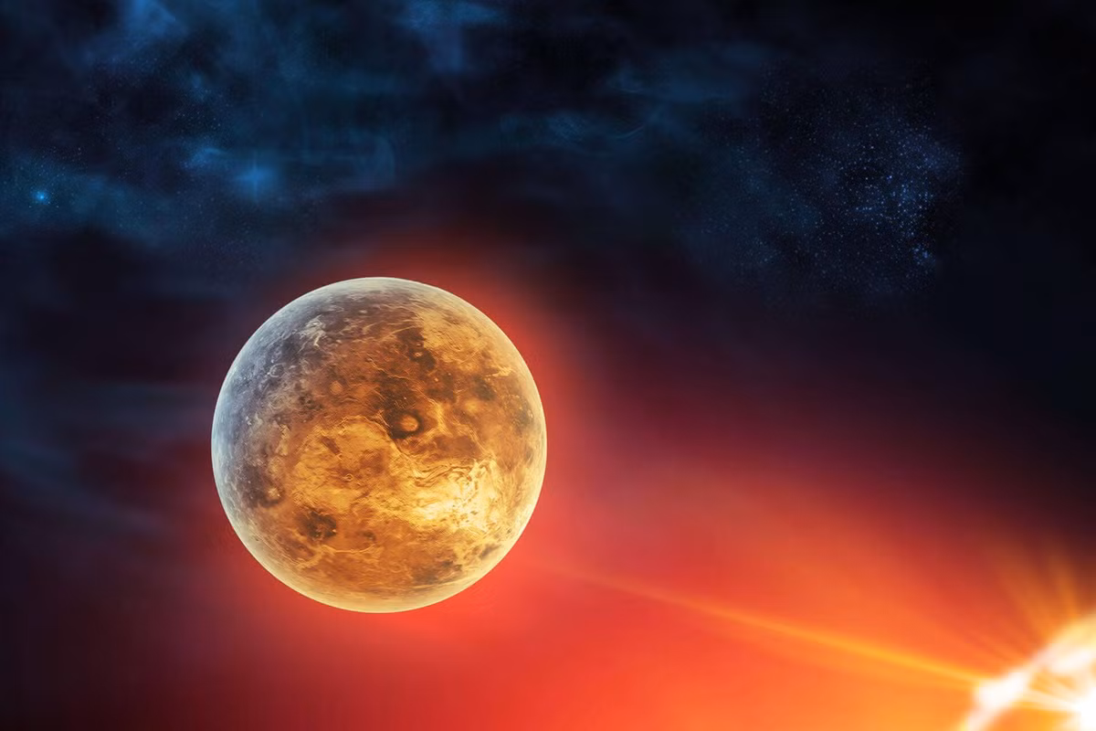  Không có từ trường: Không giống như Trái Đất, sao Kim không có từ trường đáng kể, có thể do lõi của nó quay quá chậm hoặc không đủ động lực học. Ảnh: Pinterest.