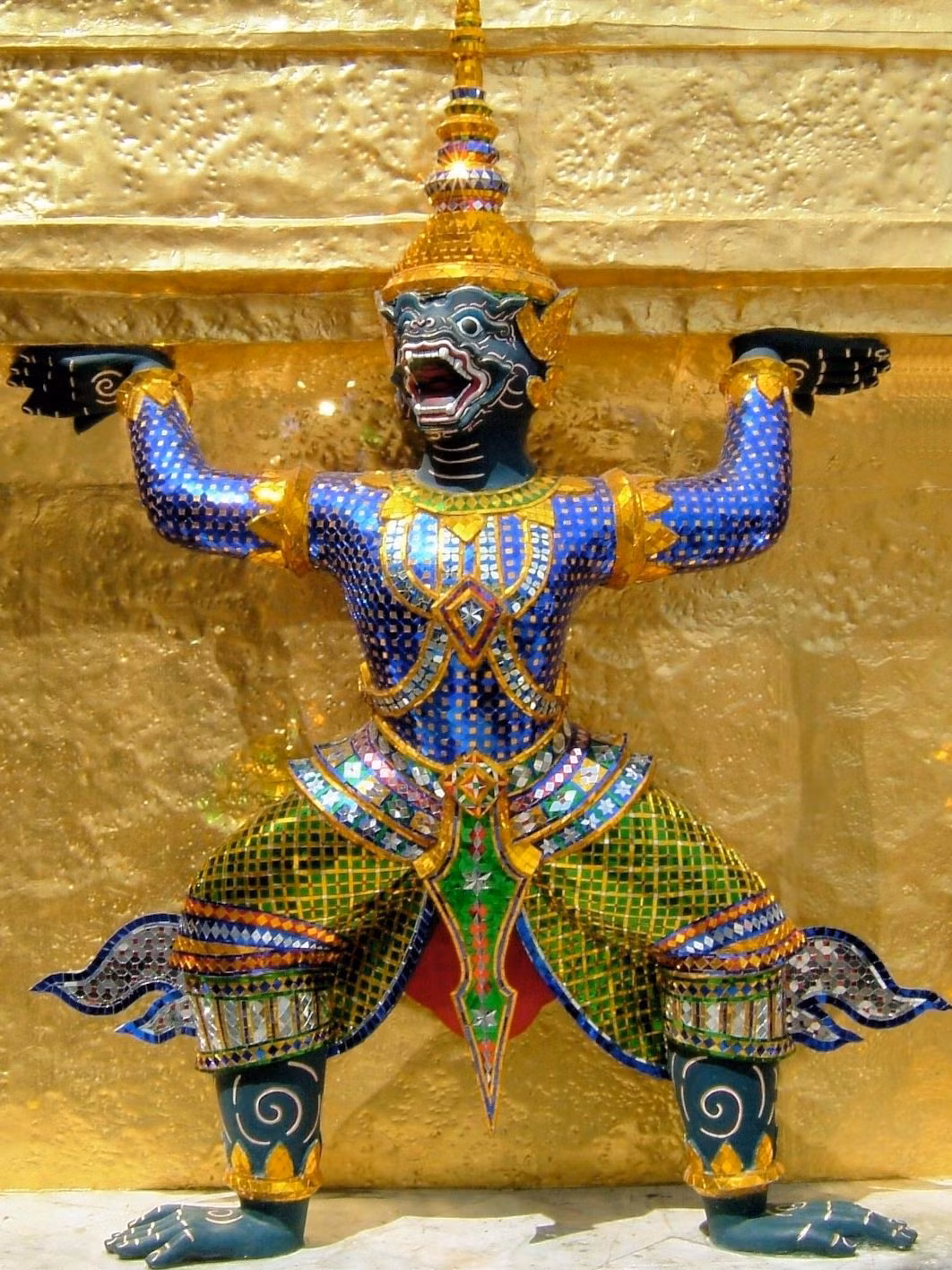  Sự kết hợp với các sinh vật khác. Dạ xoa thường được kết hợp với các sinh vật khác như gandharva, kinnaras, kimpurushas, tạo thành các nhóm linh hồn thiên nhiên đa dạng trong văn hóa phương Đông. Ảnh: Pinterest.