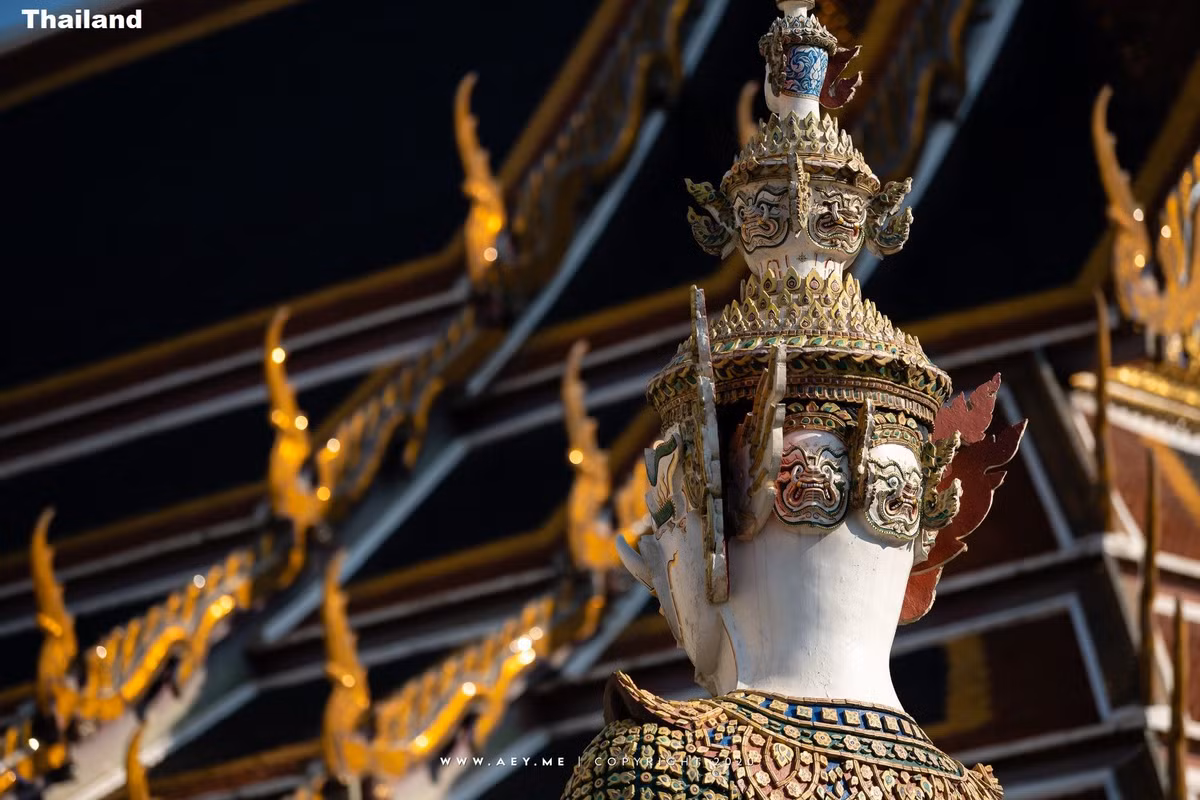  Tính hai mặt. Trong tín niệm Phật giáo, dạ xoa có thể dùng oai thế để não hại người hoặc dùng oai thế để giữ gìn chánh pháp, thể hiện tính hai mặt của chúng. Ảnh: Pinterest.