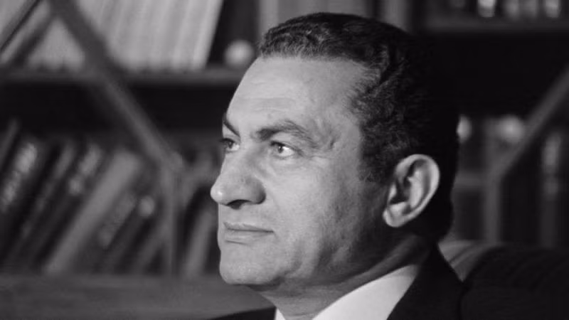 6. Hosni Mubarak (1928–2020). Chức vụ: Tư lệnh Không quân, sau trở thành Tổng thống Ai Cập. Trong Chiến tranh Yom Kippur, ông chỉ đạo các chiến dịch không kích hiệu quả, góp phần vào thành công của Ai Cập. Ảnh: Pinterest.