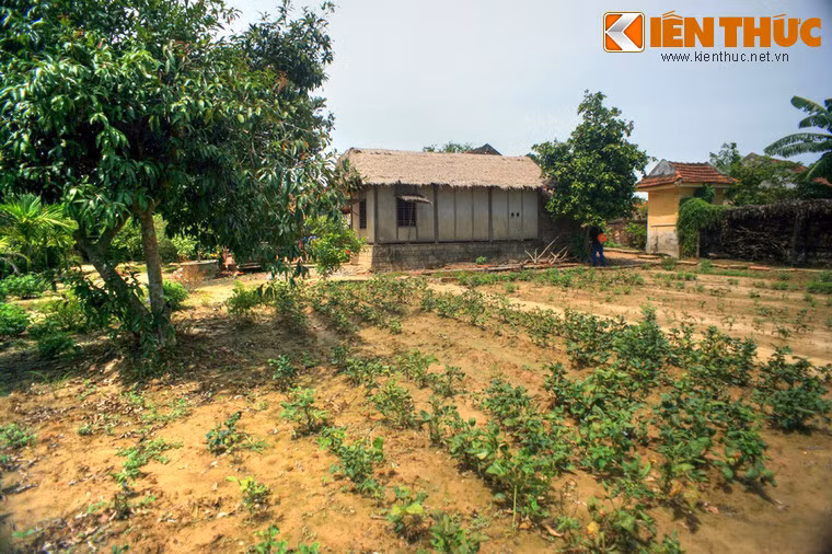 Ngày ngày, người dân từ mọi miền đất nước vẫn về đây để tưởng nhớ vị Đại tướng đã góp phần làm nên lịch sử vẻ vang của đất nước trong thế kỷ 20.