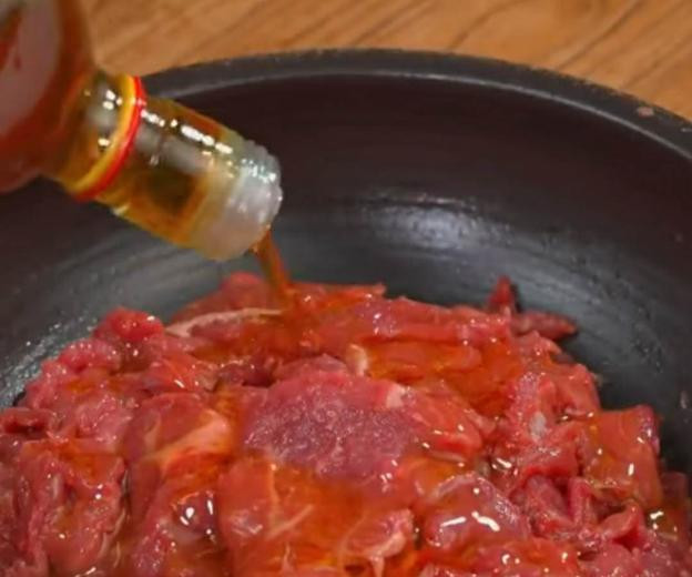 Thit bo xao theo cach sau khong bao gio bi kho-Hinh-3