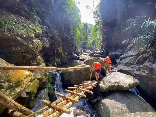 Con suoi o Thai Nguyen ten Cua Tu nhung canh dep ngo ngang-Hinh-2