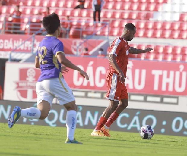 ang hiệp 2, Viettel đã lấy lại thế trận và chơi áp đảo nhưng Hà Nội vẫn có thêm 2 bàn thắng