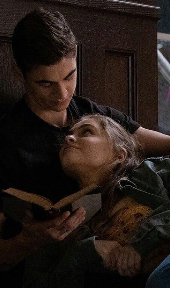 4 chom sao nhieu lan chia tay van quay lai nam tay nhau toi gia-Hinh-3