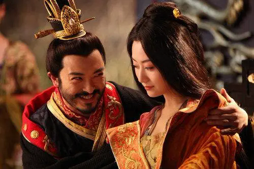 Nhung ly do kho tin khien nhieu hoang de Trung Hoa bi “cam sung”-Hinh-3