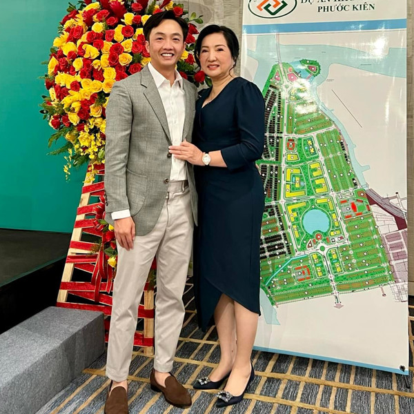 Than the quyen luc cua me chong Dam Thu Trang-Hinh-4