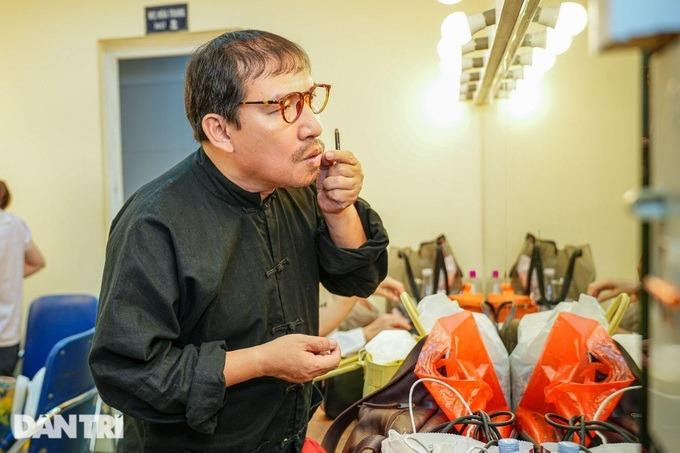 NSƯT Quang Thắng không phẫu thuật chiếc mũi to, tự nhận mình vô hại - Hình 2 NSUT Quang Thang khong phau thuat chiec mui to, tu nhan minh vo hai-Hinh-2