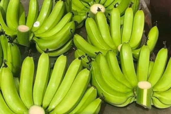 Tai sao nhieu nguoi kieng bay chuoi len ban tho trong thang co hon?-Hinh-2