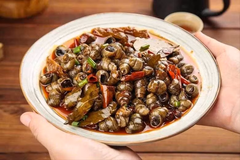 Oc mua ve dung luoc ngay, ngam voi thu nay het sach bun dat-Hinh-9