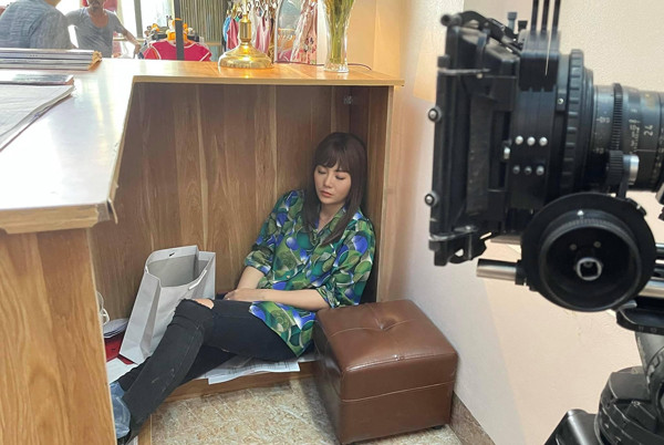 Me chong Thanh Huong: Thuong va ung ho con dau theo nghe dien-Hinh-2