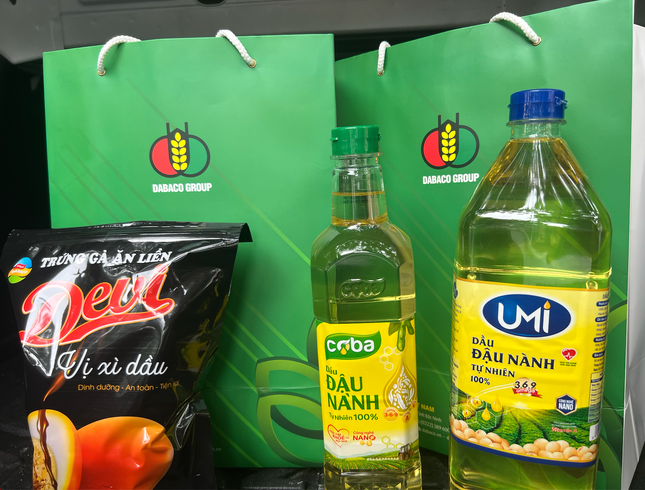 Khi dai gia tang sau rieng, nuoc mam, trung, chuoi...-Hinh-3