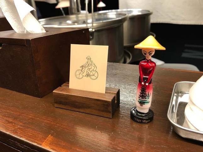 Quan pho Viet le duong bung no doanh thu nho BlackPink-Hinh-5